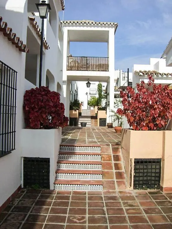 Playa Golf Vip Apartment Benalmadena 0*,